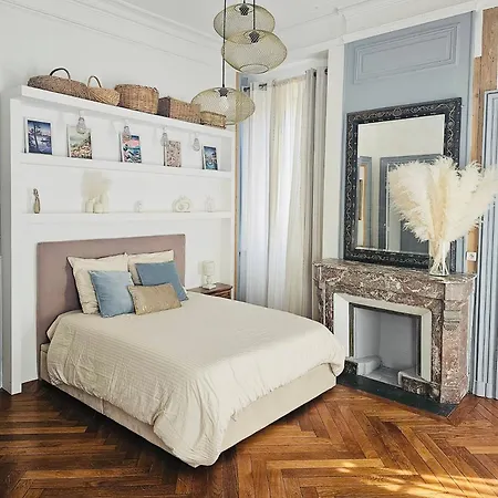 Perle Rare En Ville- Chateau Grandclement- 4 Ou 6 Pers - Piscine - Parc Apartment *