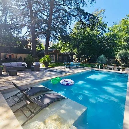 Perle Rare En Ville- Chateau Grandclement- 4 Ou 6 Pers - Piscine - Parc Apartment