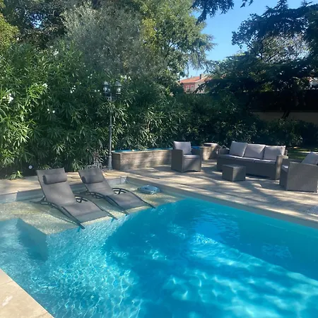 Apartment Perle Rare En Ville- Chateau Grandclement- 4 Ou 6 Pers - Piscine - Parc Villeurbanne